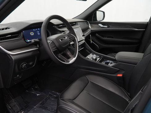 New 2026 Jeep Grand Cherokee Limited w/ Limited Altitude Package image 15