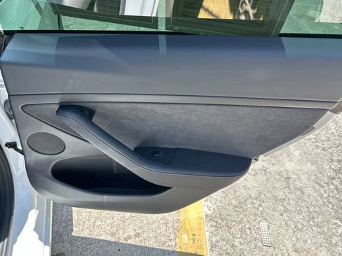 Used 2023 Tesla Model 3 Standard Range RWD image 37