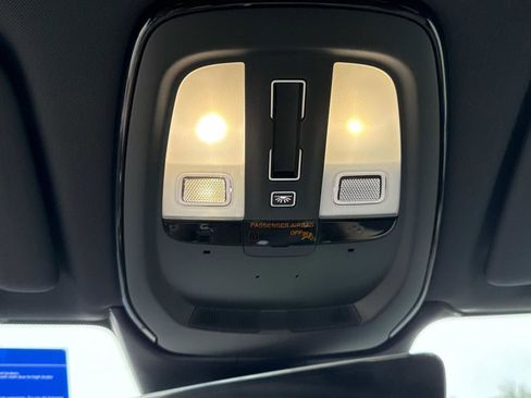 New 2026 Volvo XC60 B5 Plus w/ Climate Package image 24