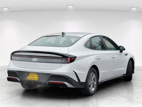 New 2026 Hyundai Sonata SE image 6