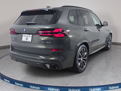 New 2026 BMW X5 xDrive50e w/ M Sport Package AWD/4WD image 5