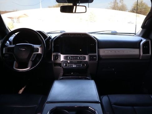 Used 2022 Ford F350 Lariat w/ Lariat Value Package image 16