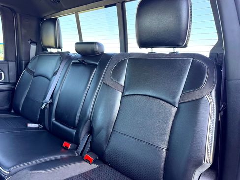 Used 2024 RAM 3500 Laramie w/ Night Edition image 15