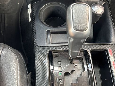 Used 2018 Toyota 4Runner TRD Off-Road Premium image 13