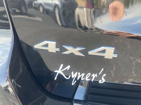 Used 2018 Jeep Grand Cherokee Limited w/ Trailer Tow Group IV image 29