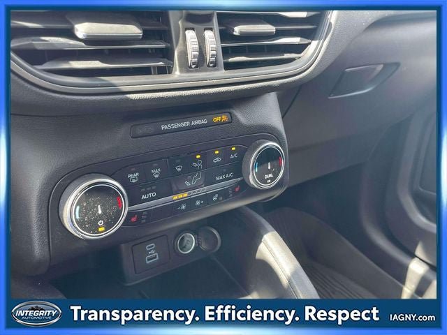 Used 2023 Ford Escape Active AWD/4WD image 30
