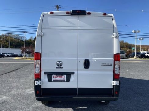 New 2026 RAM ProMaster 2500 w/ Convenience Group image 6