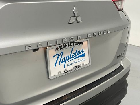 Used 2022 Mitsubishi Eclipse Cross LE image 7