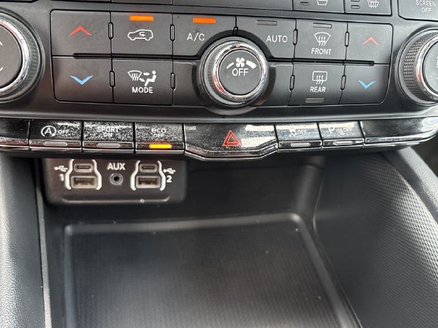 Used 2024 Dodge Durango GT AWD/4WD image 7