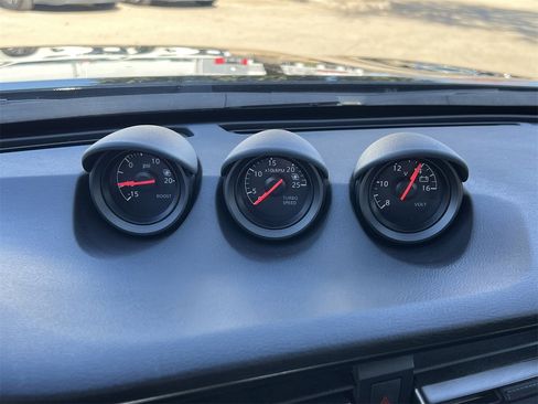 Certified 2024 Nissan Z Performance w/ Floor Mat Package image 22