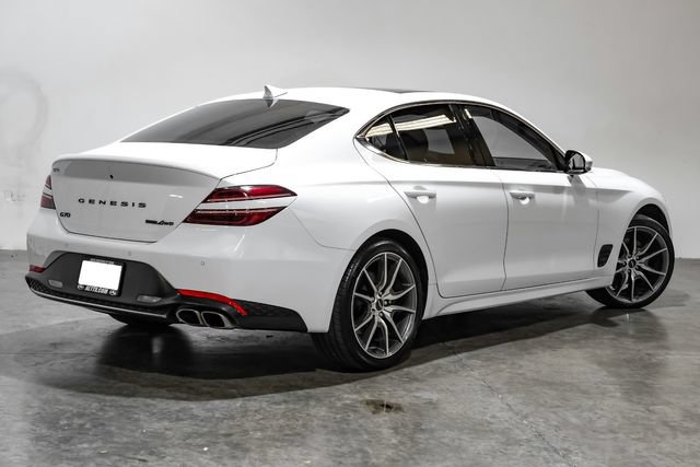 Used 2022 Genesis G70 2.0T w/ Prestige Package AWD/4WD image 11