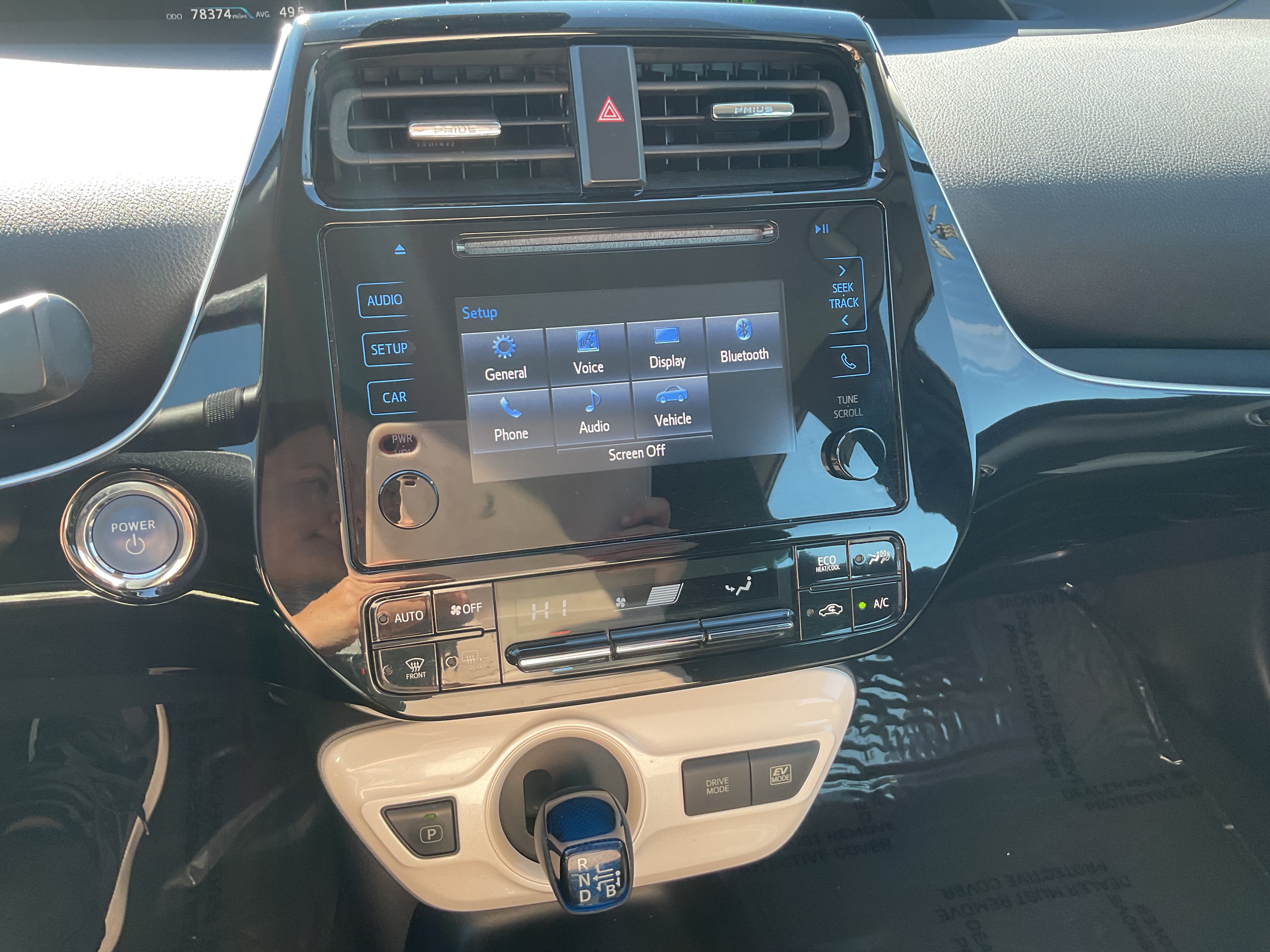 Used 2018 Toyota Prius Two w/ Prius Two Safety Plus Package FWD image 9