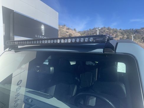 Certified 2022 Ford Bronco Badlands w/ Sasquatch Package image 8