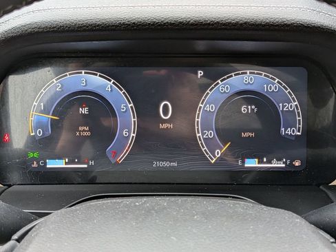 Used 2024 Jeep Grand Cherokee L Limited image 16