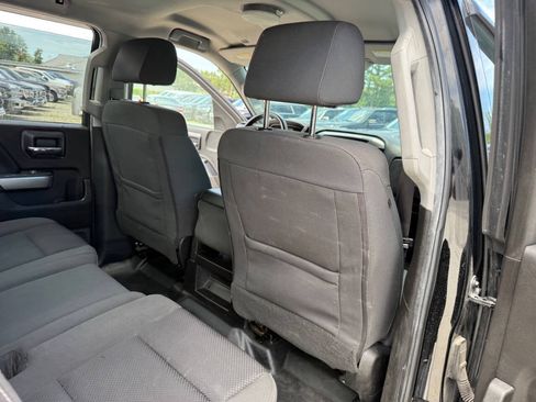 Used 2019 Chevrolet Silverado 2500 LT AWD/4WD image 28