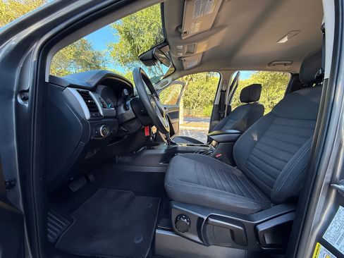 Used 2021 Ford Ranger XLT image 12