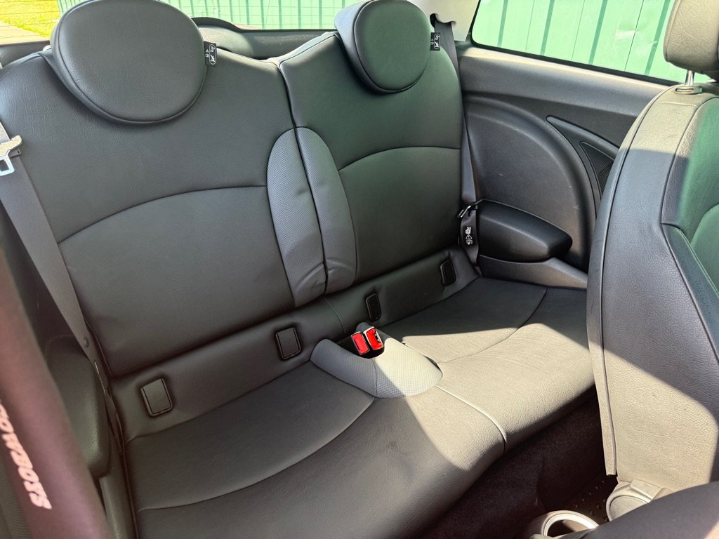 Used 2008 MINI Cooper S FWD image 9