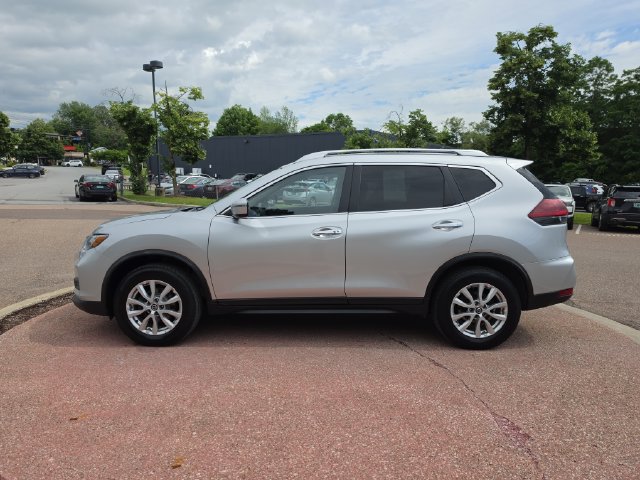 Used 2019 Nissan Rogue SV AWD/4WD image 2
