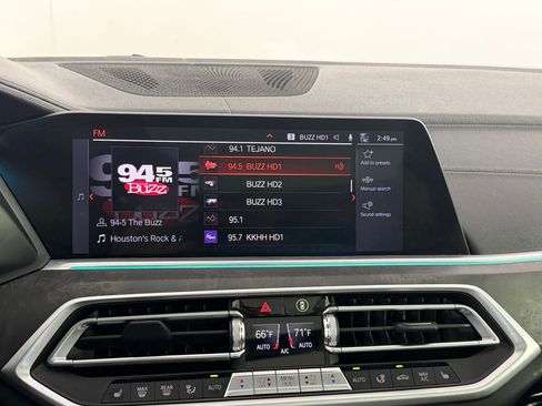 Used 2022 BMW X5 sDrive40i w/ M Sport Package image 26