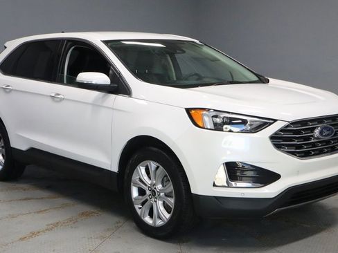 Certified 2023 Ford Edge Titanium AWD/4WD image 1