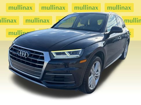 Used 2018 Audi Q5 2.0T Premium Plus w/ Premium Plus Package AWD/4WD image 11