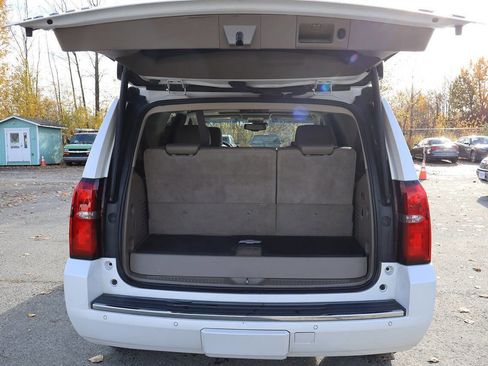 Used 2017 Chevrolet Tahoe Premier image 5