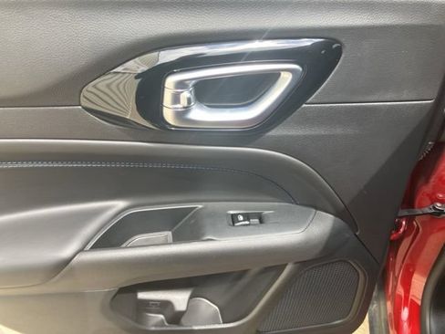 New 2026 Jeep Compass Limited AWD/4WD image 19