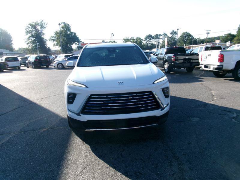 Used 2026 Buick Enclave Preferred FWD image 3
