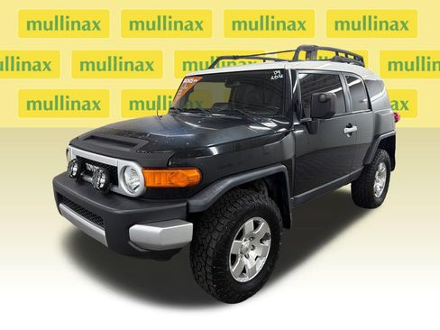 Used 2009 Toyota FJ Cruiser 2WD image 13
