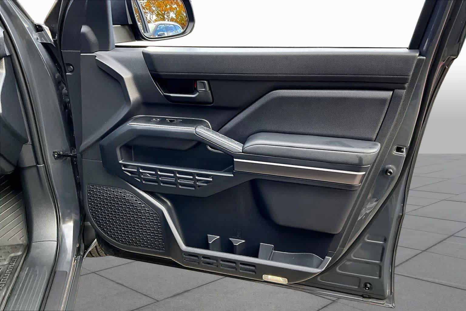 Certified 2026 Toyota 4Runner SR5 AWD/4WD image 20