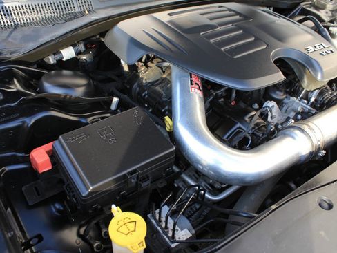 Used 2016 Dodge Charger SE w/ Power Sunroof Group image 25