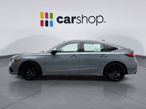 Used 2022 Honda Civic Sport Touring image 2