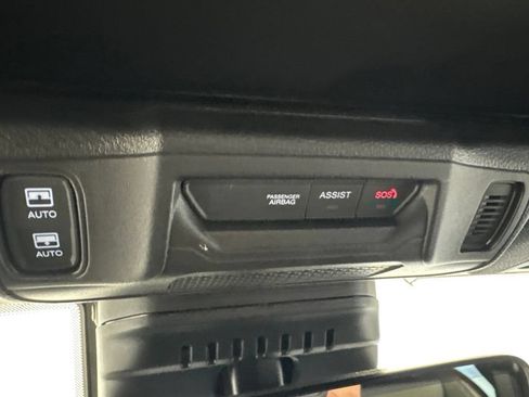 Used 2024 Jeep Wrangler High Altitude AWD/4WD image 40
