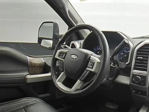 Used 2019 Ford F250 Lariat AWD/4WD image 19