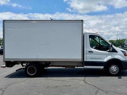 Used 2020 Ford Transit 350 RWD image 5