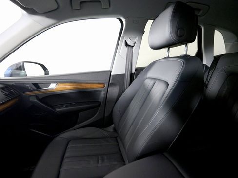 Used 2023 Audi Q5 2.0T Premium image 35