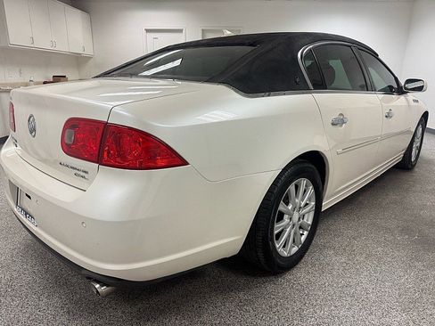 Used 2011 Buick Lucerne CXL w/ Driver Confidence Package image 5