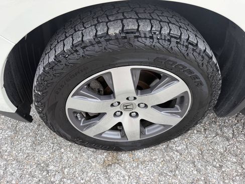 Used 2015 Honda Pilot Touring image 9