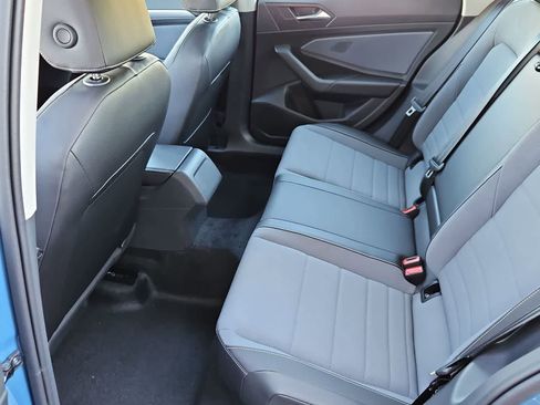 New 2026 Volkswagen Jetta SE FWD image 20