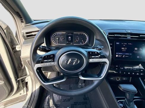Used 2024 Hyundai Santa Cruz SEL FWD image 11