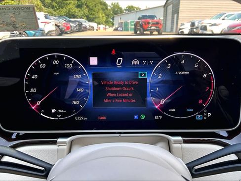 Used 2025 Mercedes-Benz S 580 4MATIC Sedan image 25
