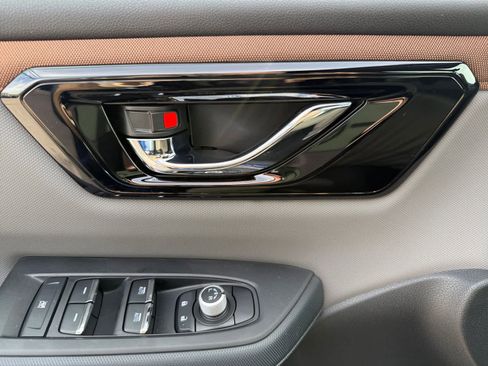 Used 2026 Subaru Forester Sport image 24