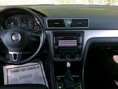 Used 2015 Volkswagen Passat 1.8T Limited Edition image 30