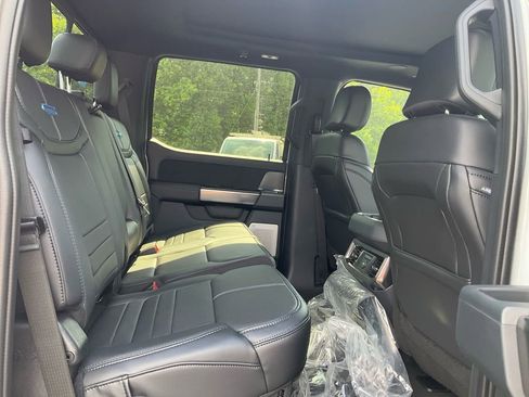 New 2026 Ford F250 Platinum AWD/4WD image 13