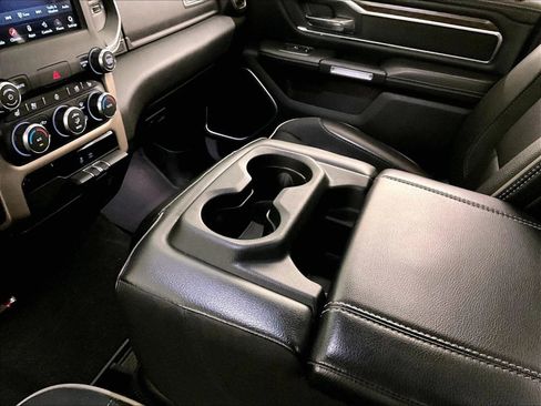 Used 2019 RAM 1500 Laramie image 16