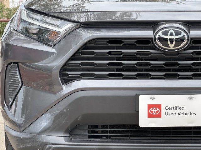 Certified 2024 Toyota RAV4 LE FWD image 8