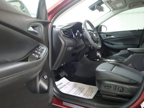 Used 2023 Buick Encore GX Select image 9