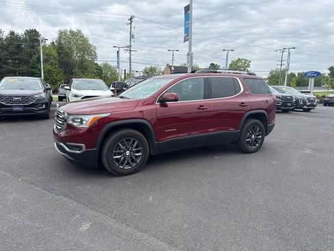 Used 2018 GMC Acadia SLT AWD/4WD image 3