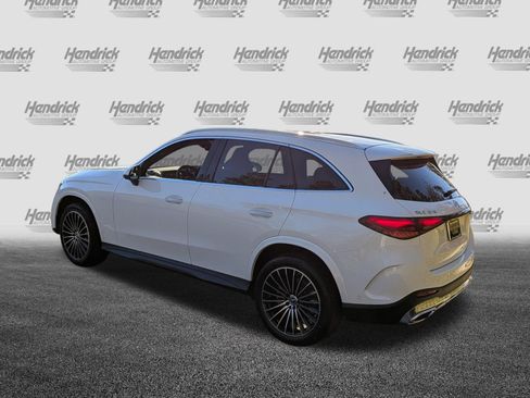 Used 2026 Mercedes-Benz GLC 300 image 8