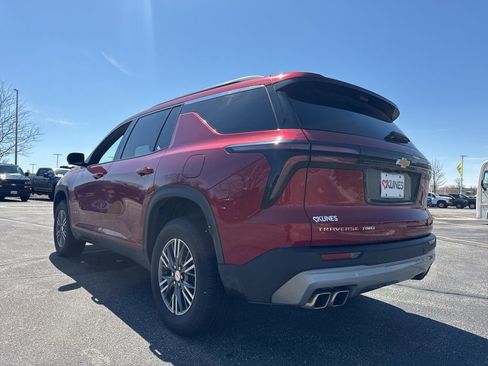Used 2026 Chevrolet Traverse LT w/ Driver Confidence Package image 6